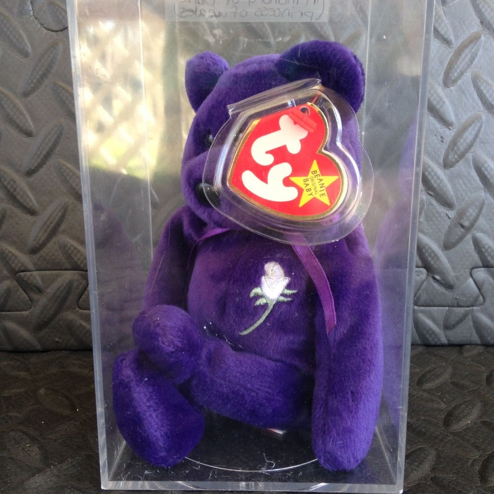 Beanie baby princess Diana kept in clear box